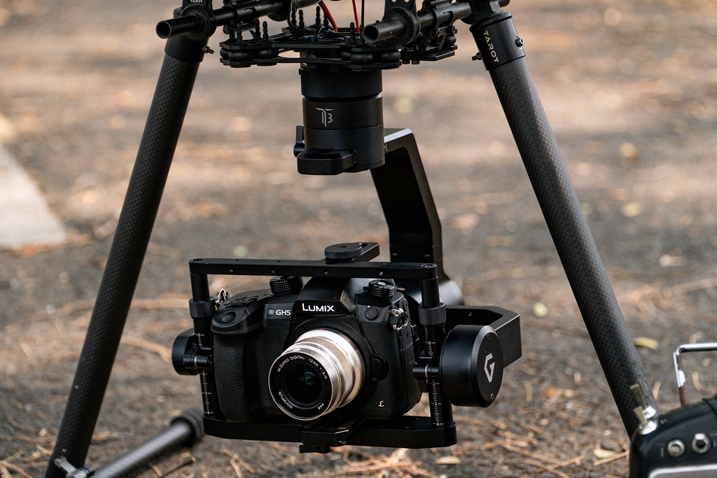 Lightweight drone camera stabilizing gimbal with rapid setup Products