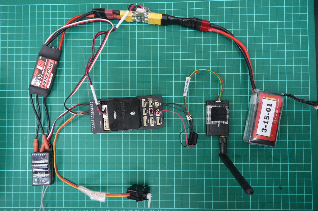 Pixhawk 2 no output from servo rail help dronetrest