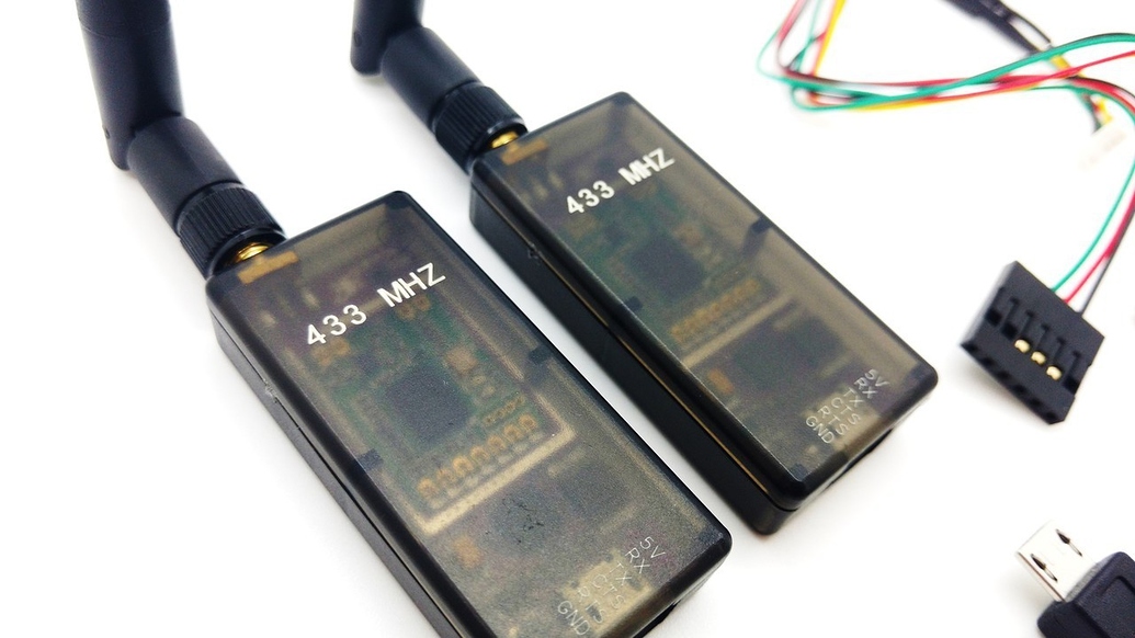 Beginners guide to drone autopilots (flight controllers) and how they